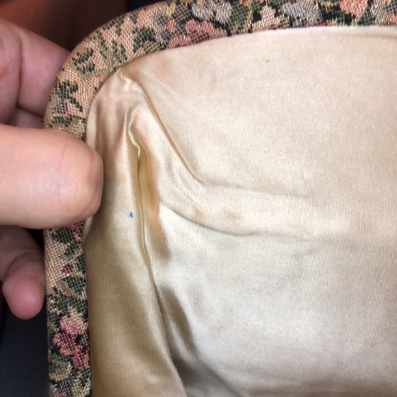 Vintage 20s Tapestry Handbag - Picture 10 of 14